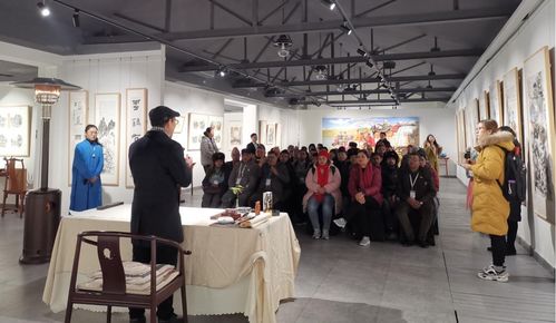 中尼文化交流新篇章 友誼之花綻放慧和天語藝術空間